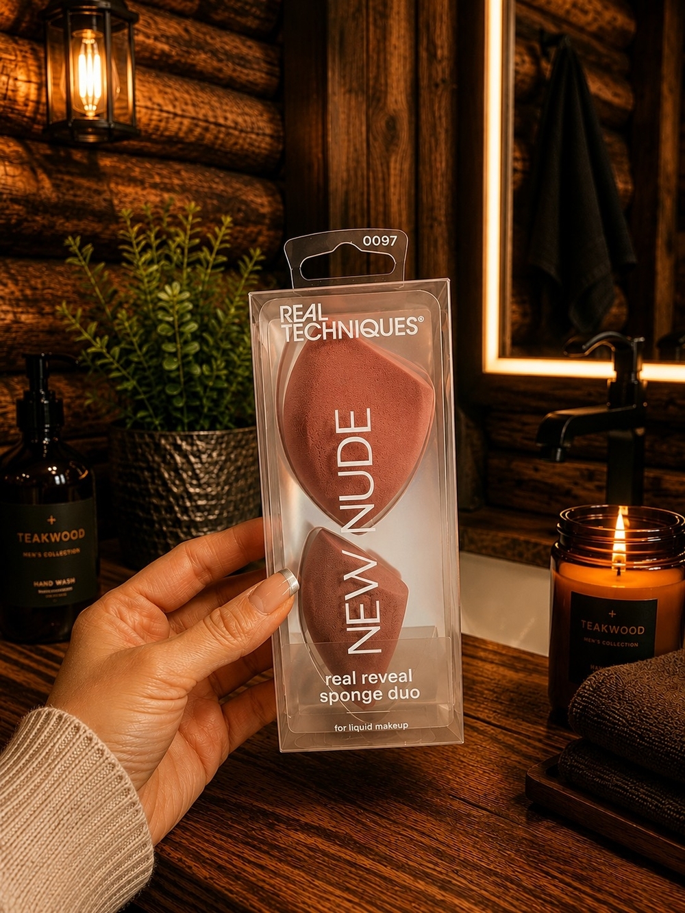 Real Techniques New Nude Real Reveal Sponge Duo - Warm Nude